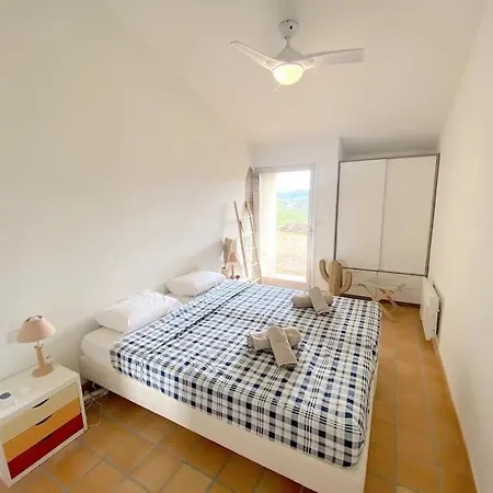 Maison Atypique En Bord De Mer Apartment