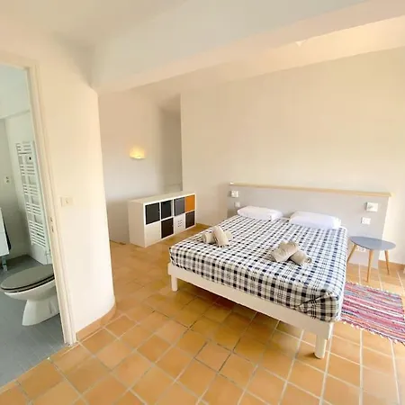 Maison Atypique En Bord De Mer Apartament Le Brusc